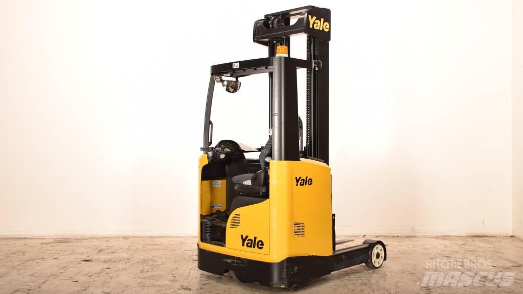 Hyster MR 14 Reach trucks