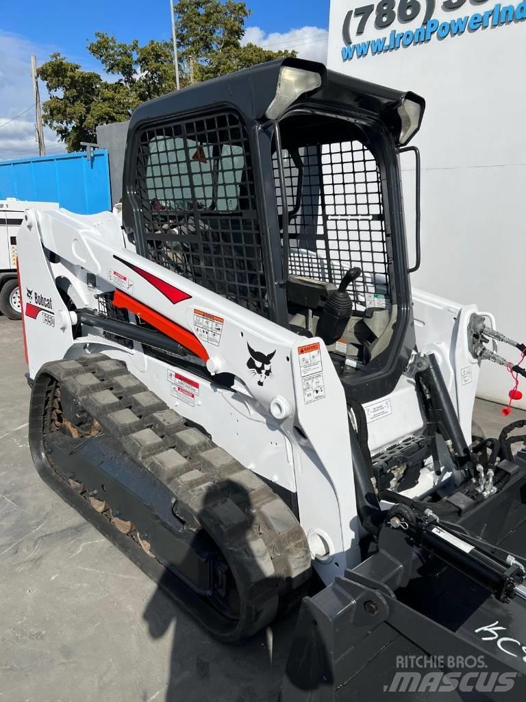 Bobcat T 550 Skid Steer Loaders