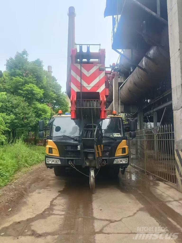 Sany SAC2600C8 Mobile and all terrain cranes