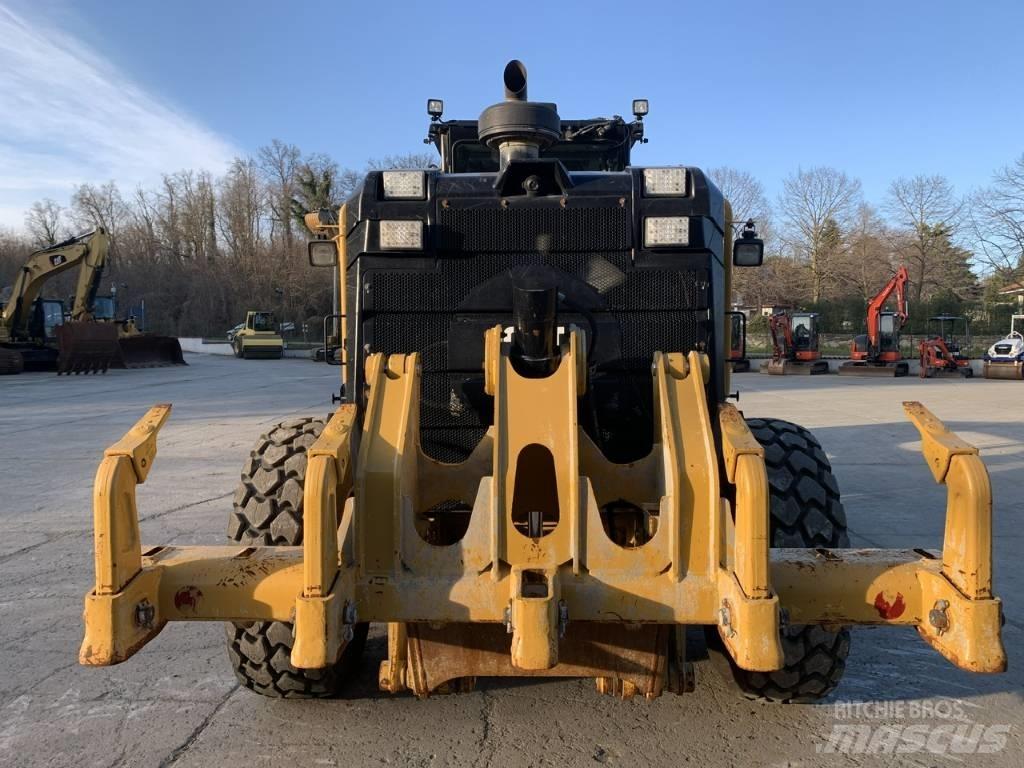 CAT 140 M 3 Motor Graders