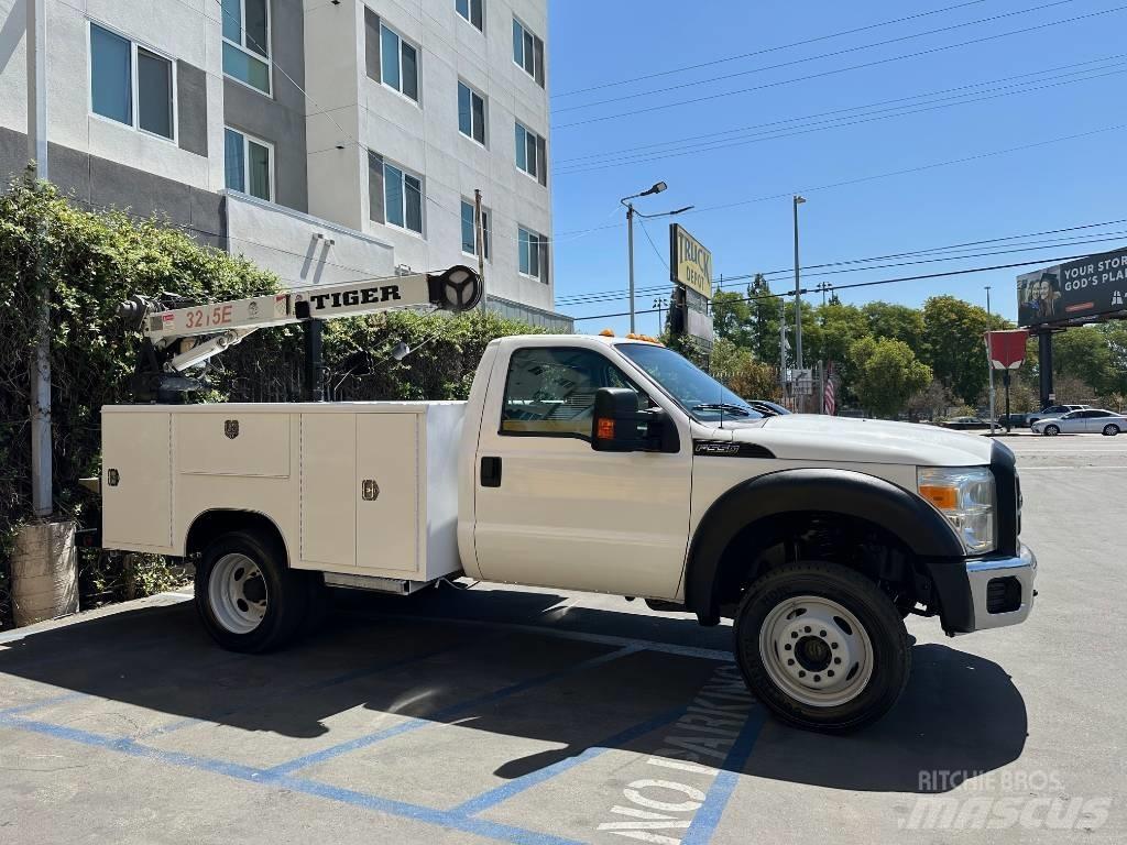 Ford F 550 SD Work Trucks / Municipal