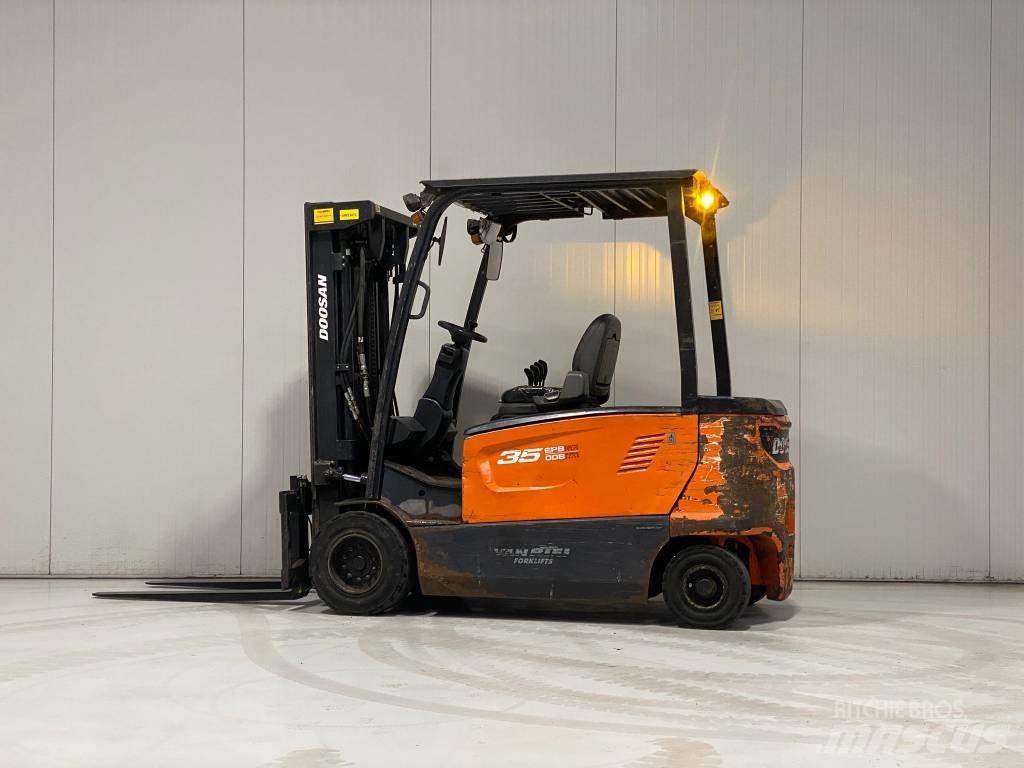 Doosan B35X-7 Electric Forklifts