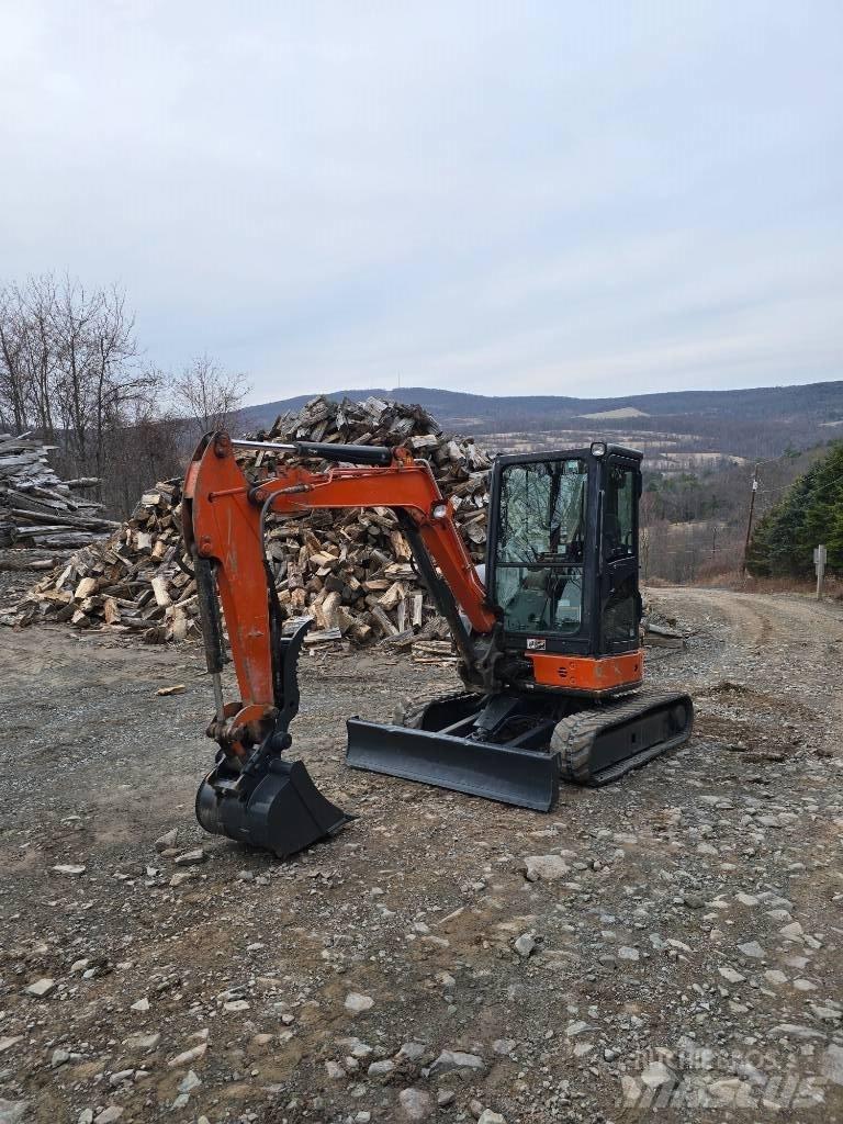 Hitachi ZX35 Mini Excavators <7t (Mini Diggers)