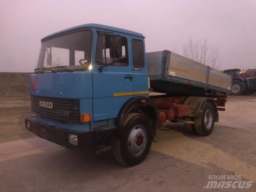 Iveco 150-17 Dump Trucks