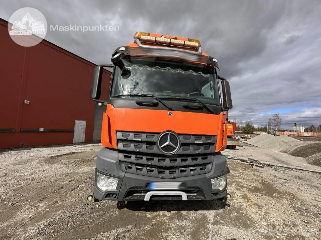 Mercedes-Benz Arocs Dump Trucks