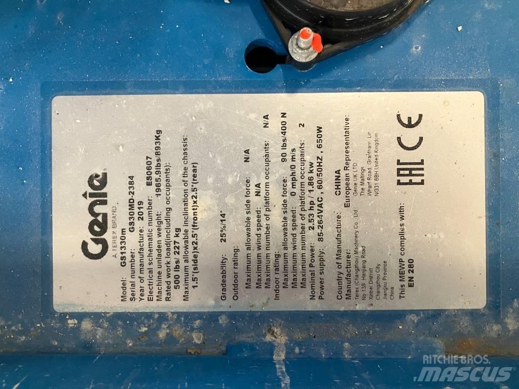 Genie GS 1330 Scissor Lifts
