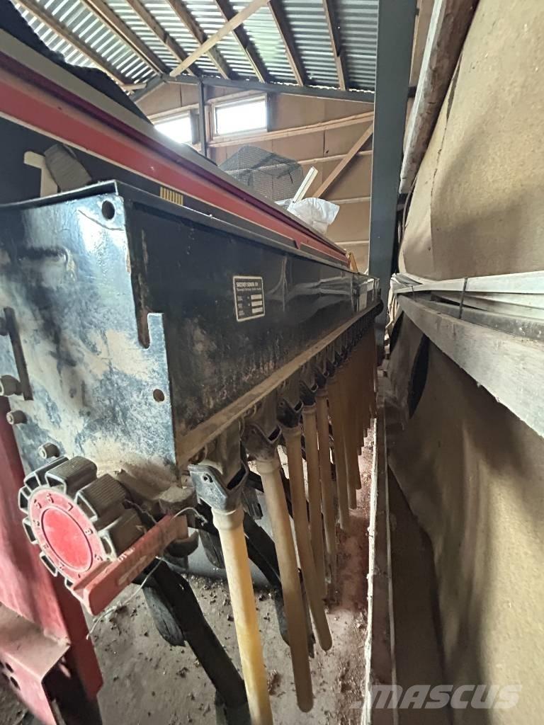 Tume HKL2500 Drills