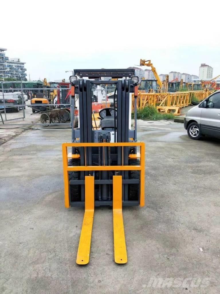 TCM FD 30 Diesel Forklifts