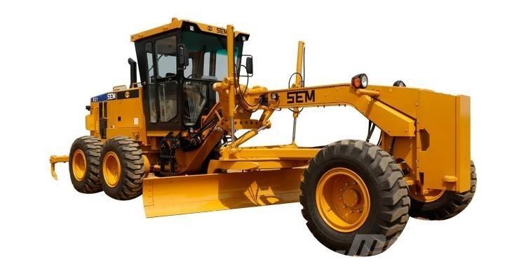 SEM 655D Motor Graders