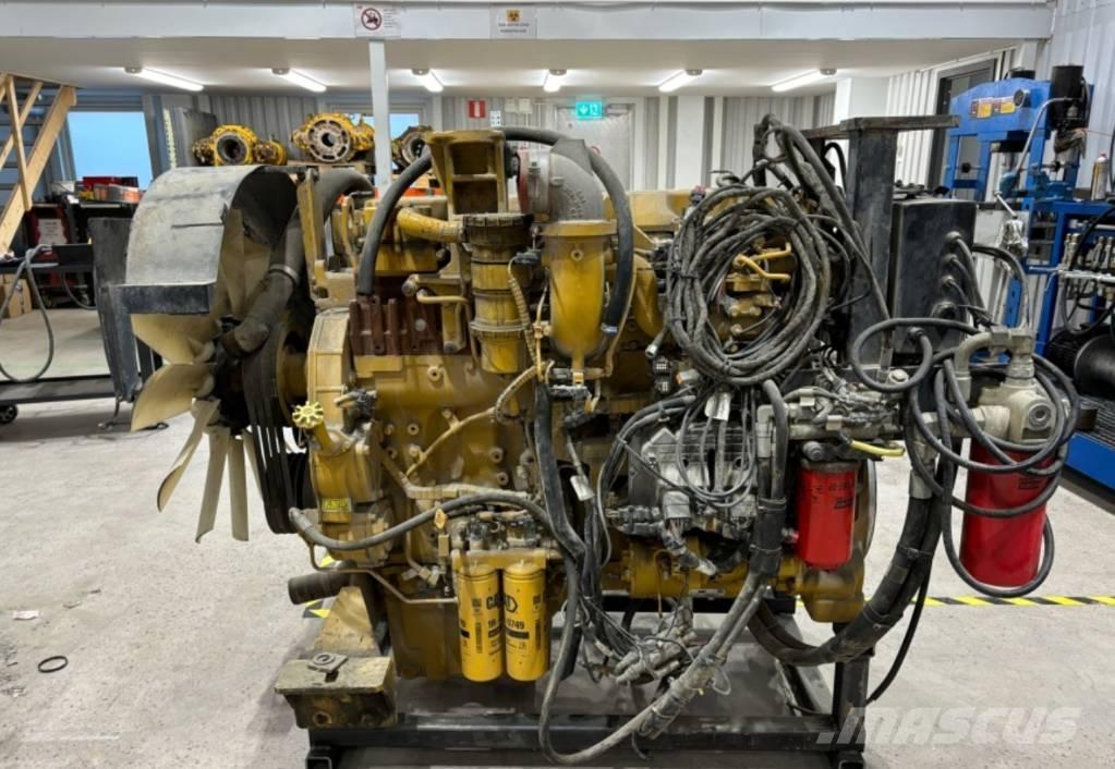 CAT 352 Crawler Excavators