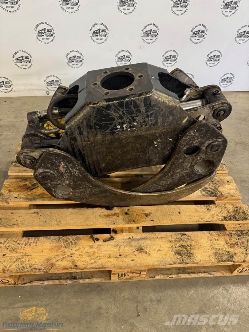 Valmet / Komatsu G82 Grapples/Grapple Trucks