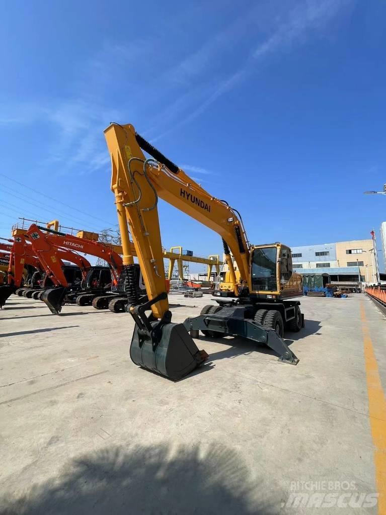Hyundai 210W-9 Wheeled Excavators