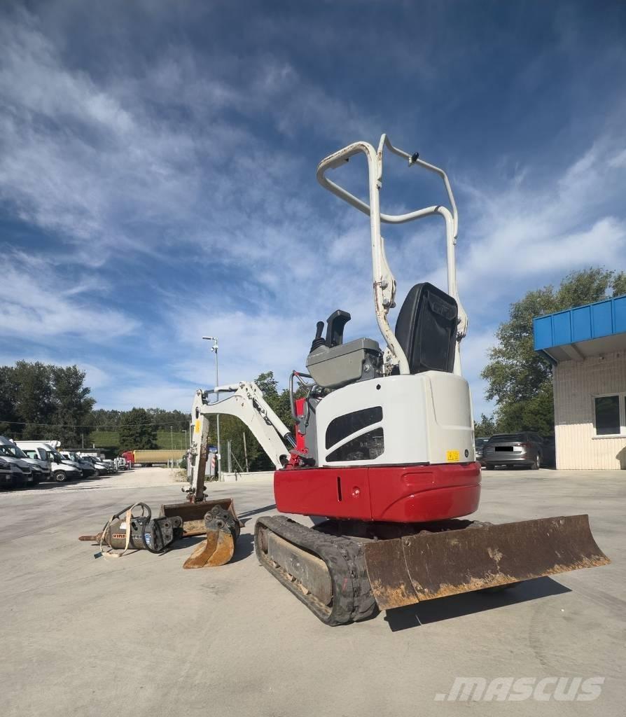 Takeuchi TB 210 R Mini Excavators <7t (Mini Diggers)
