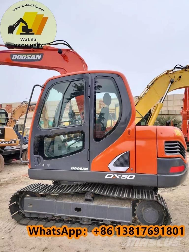 Doosan DX 80 R Mini excavators  7t - 12t
