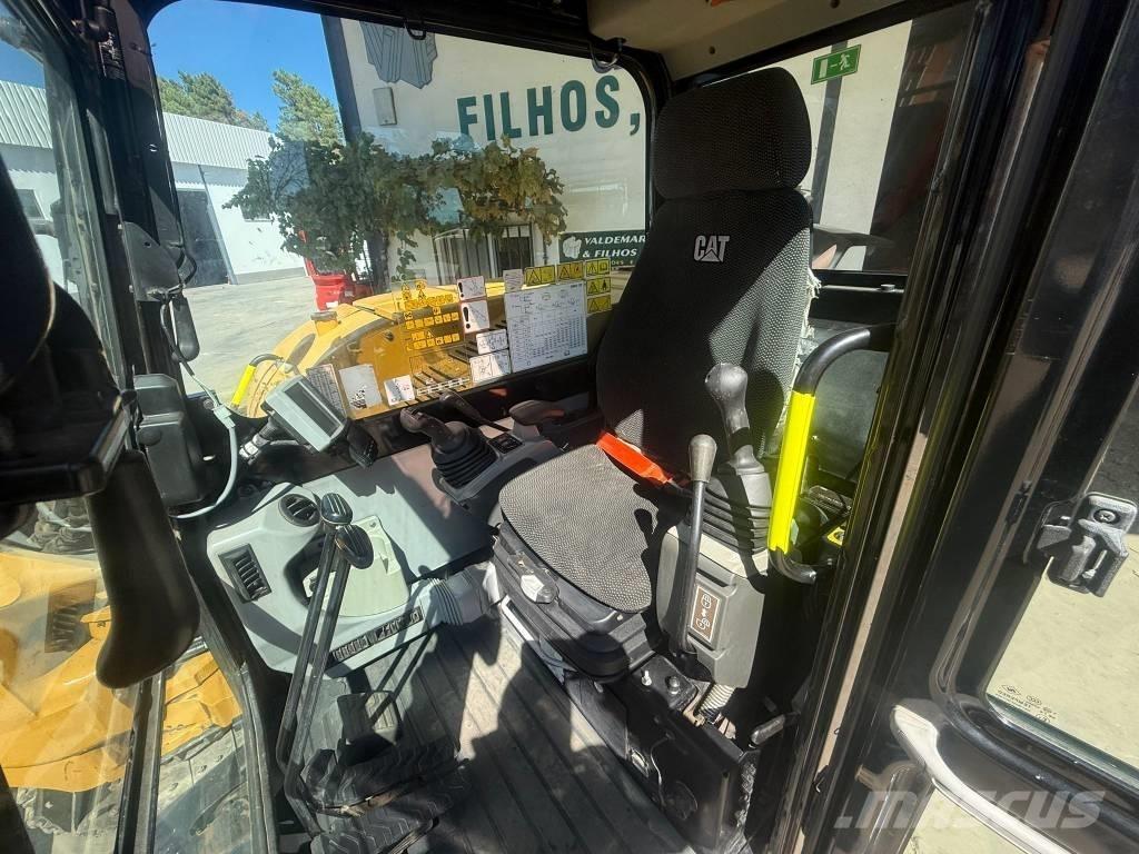 CAT 308 E 2 CR Mini excavators  7t - 12t
