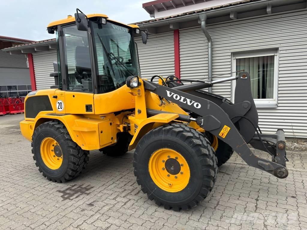 Volvo Radlader L30G Wheel Loaders