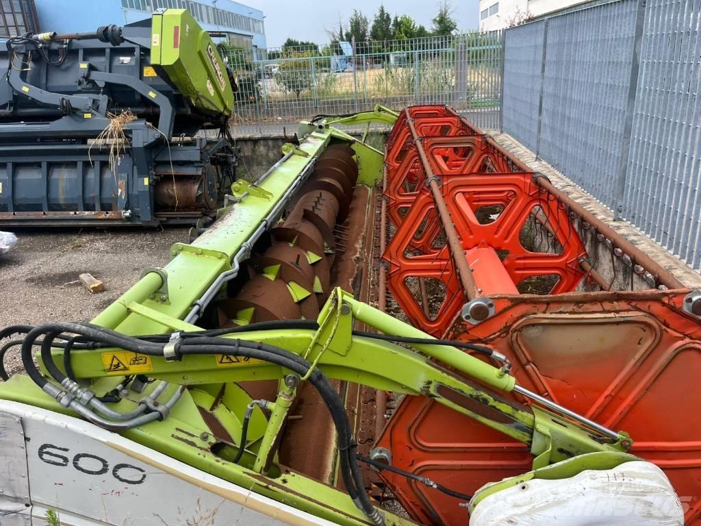 CLAAS C 600 Harvester Headers