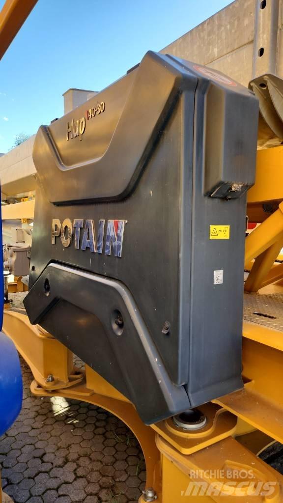 Potain HUP 40-30 Self Erecting Cranes