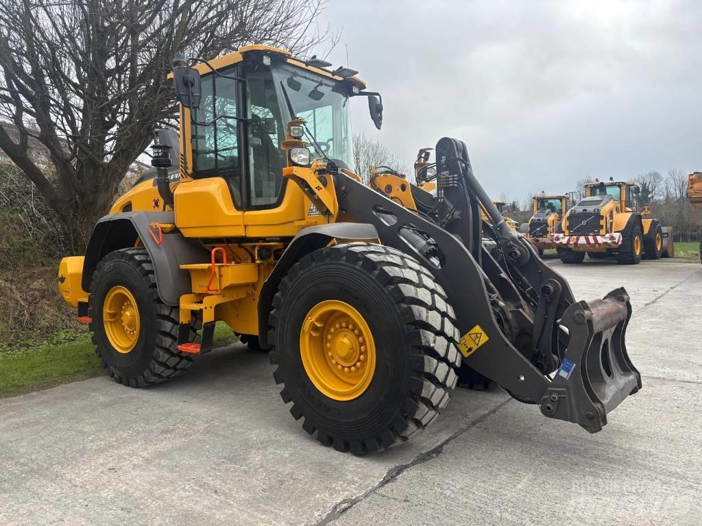 Volvo L90H Wheel Loaders