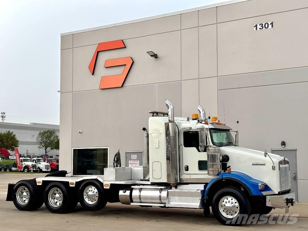 Kenworth T 800 Conventional Trucks / Tractor Trucks