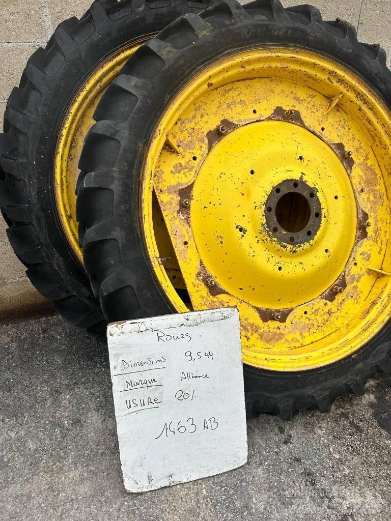 Alliance 230/95R44 Tires, wheels and rims