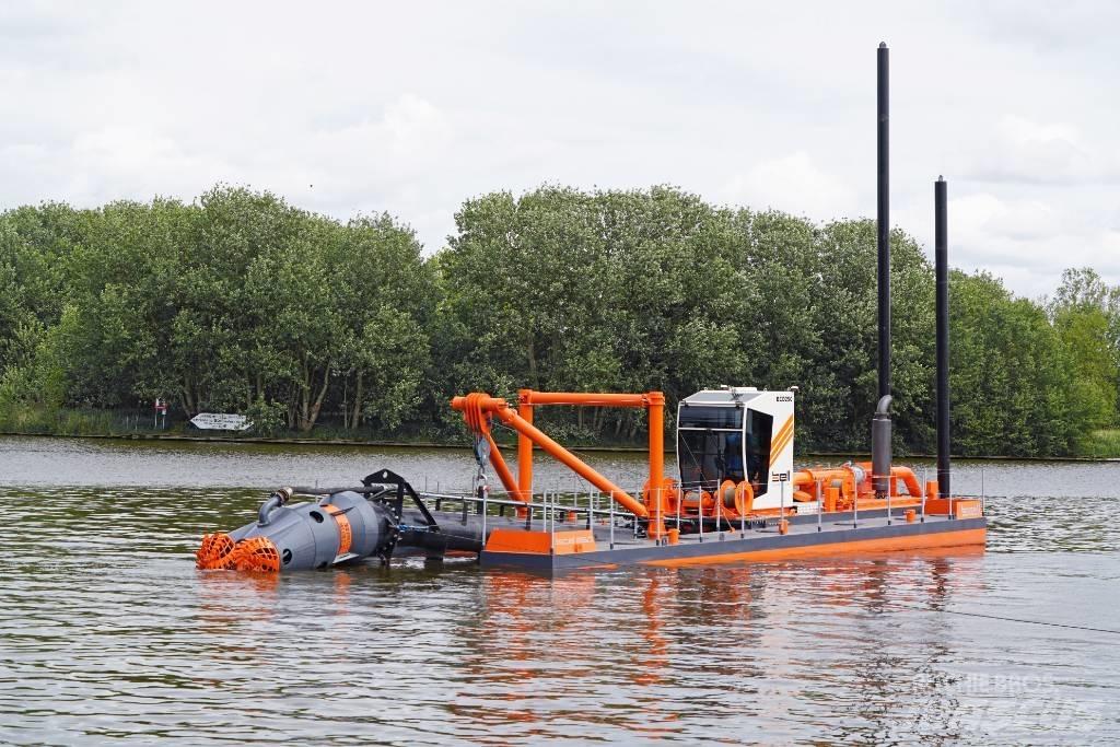 Bell Cutter Dredger Work Boats / Barges