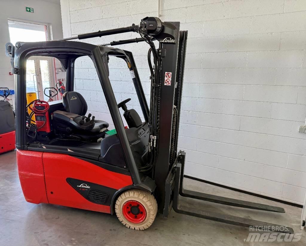 Linde E16/386-02 Electric Forklifts