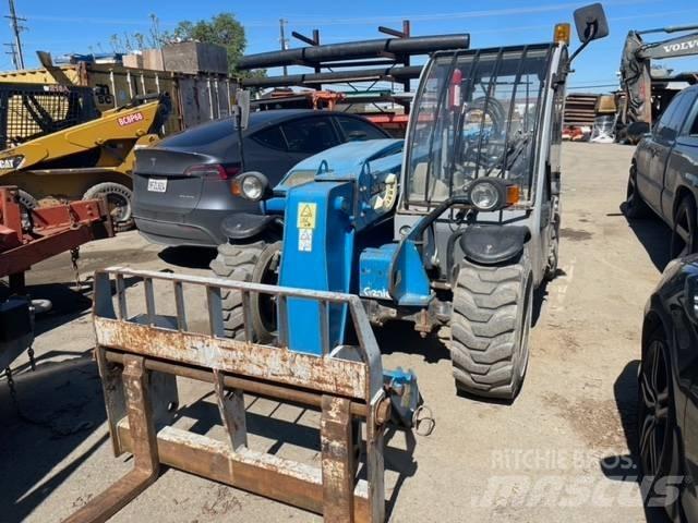 Genie GTH 2506 Telescopic Handlers