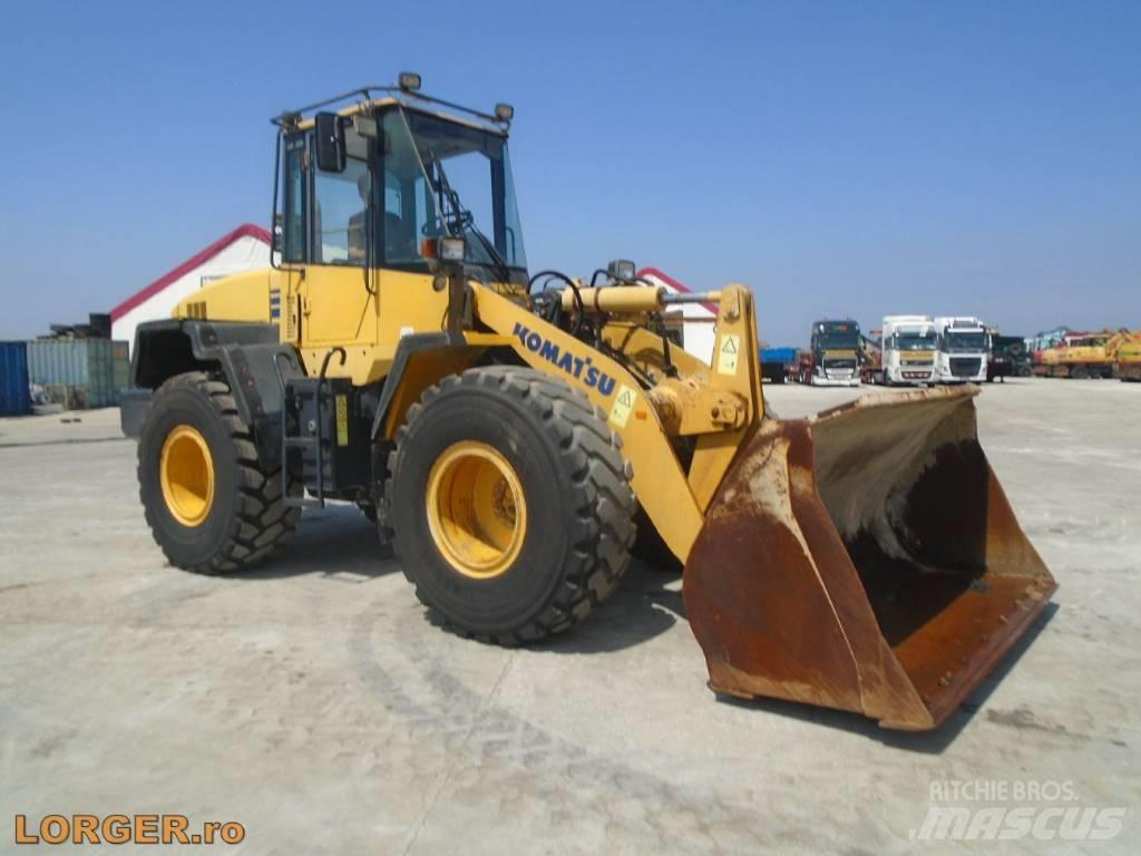 Komatsu WA200-5 Wheel Loaders