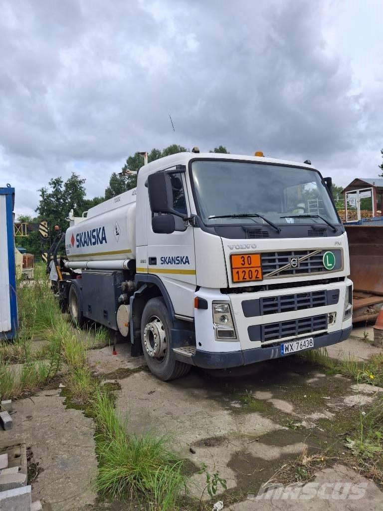  Volvo/Stokota FM/CS Tank Trucks