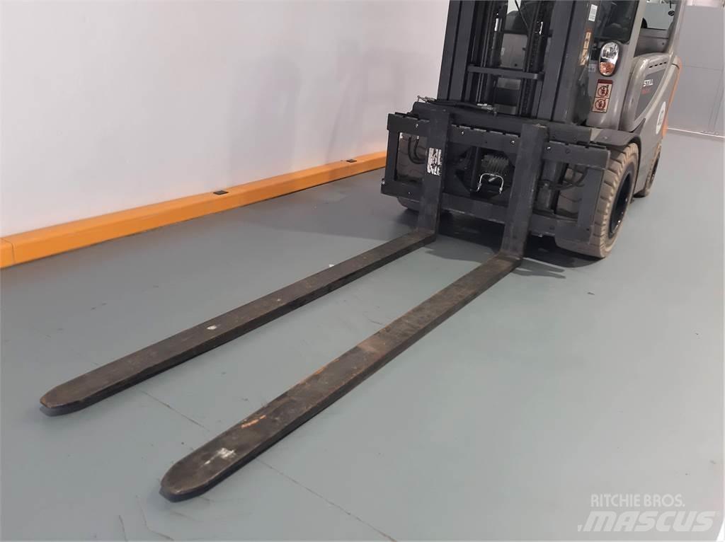 Still RX60 50 Electric Forklifts