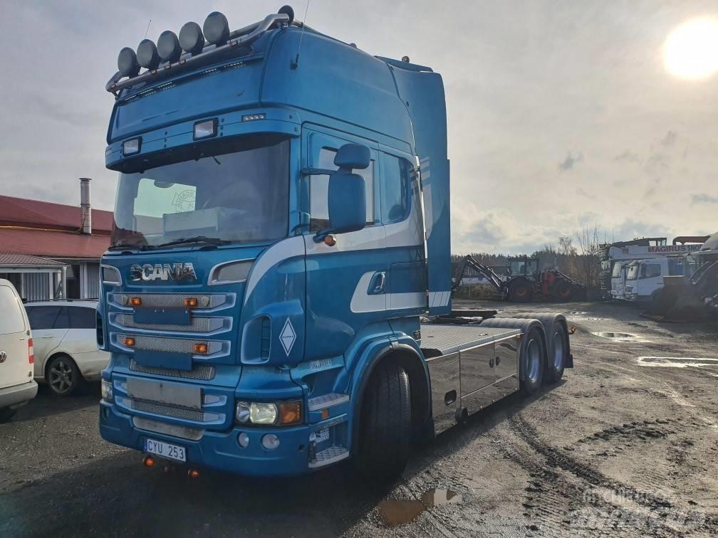Scania R 560 Conventional Trucks / Tractor Trucks