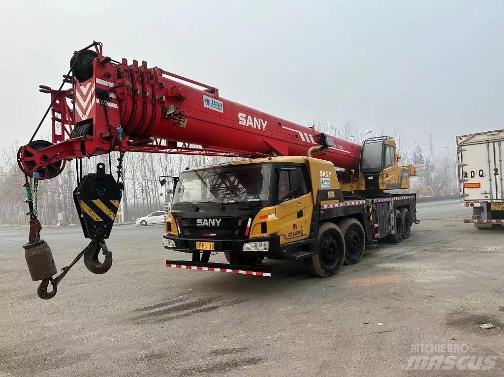 Sany STC 750 S Mobile and all terrain cranes
