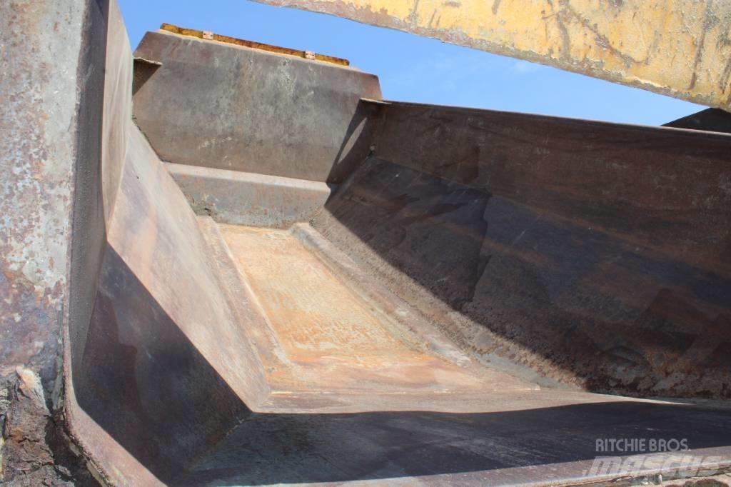 Volvo A 25 C 6x6 Articulated Dump Trucks (ADTs)