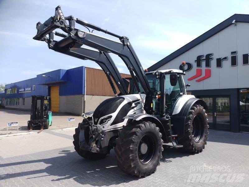 Valtra T 175 A Tractors
