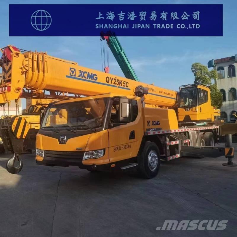 XCMG QY 25 Mobile and all terrain cranes