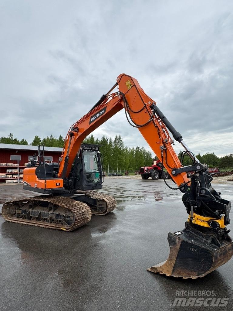Develon DX 160 LC-7 Crawler Excavators