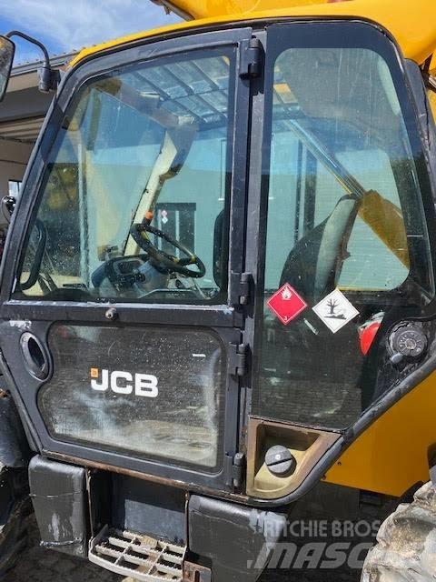 JCB 535-125 Telescopic Handlers