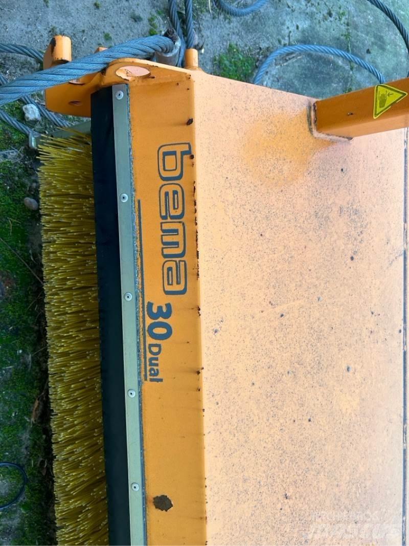 Bema 30 Dual Sweepers