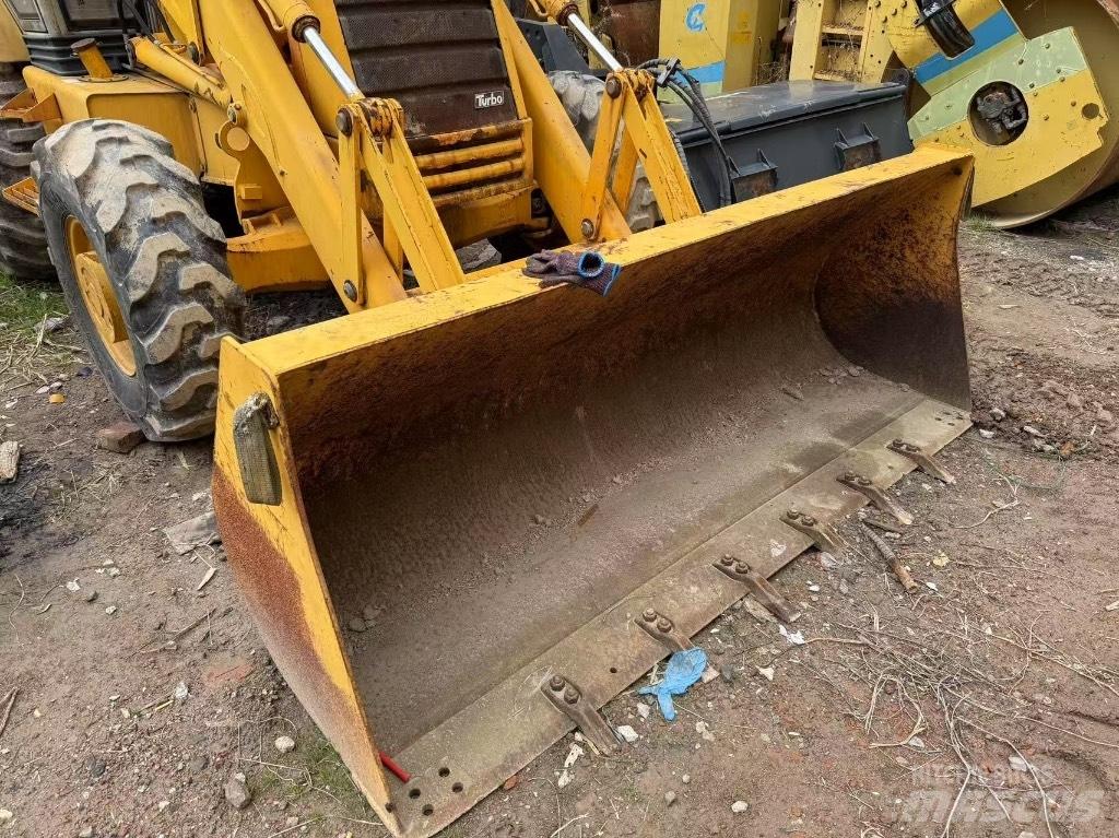 JCB 3 CX Backhoe Loaders