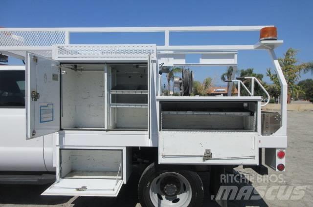 Ford F 550 Flatbed Trucks