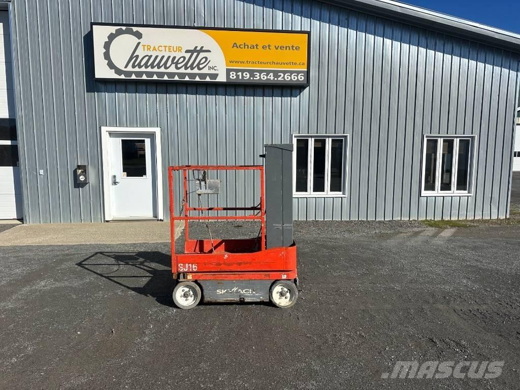 SkyJack SJ 16 Vertical mast lifts