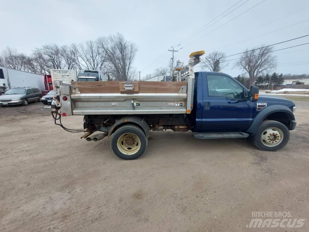 Ford F 550 XLT Snow Blades And Plows
