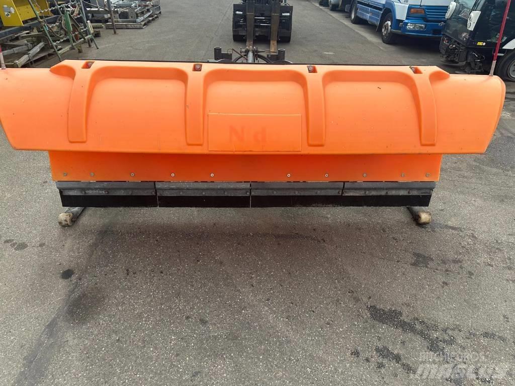 Nido SNK30 Snow Blades And Plows