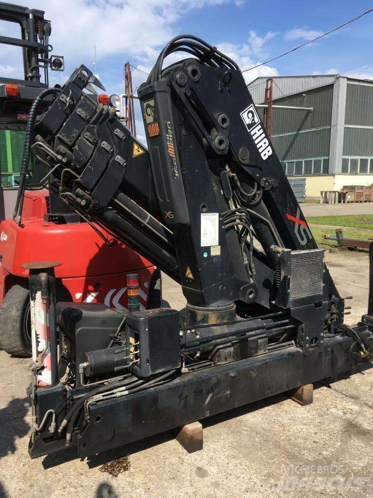 HIAB 166 E-4 HiPro Knuckleboom cranes