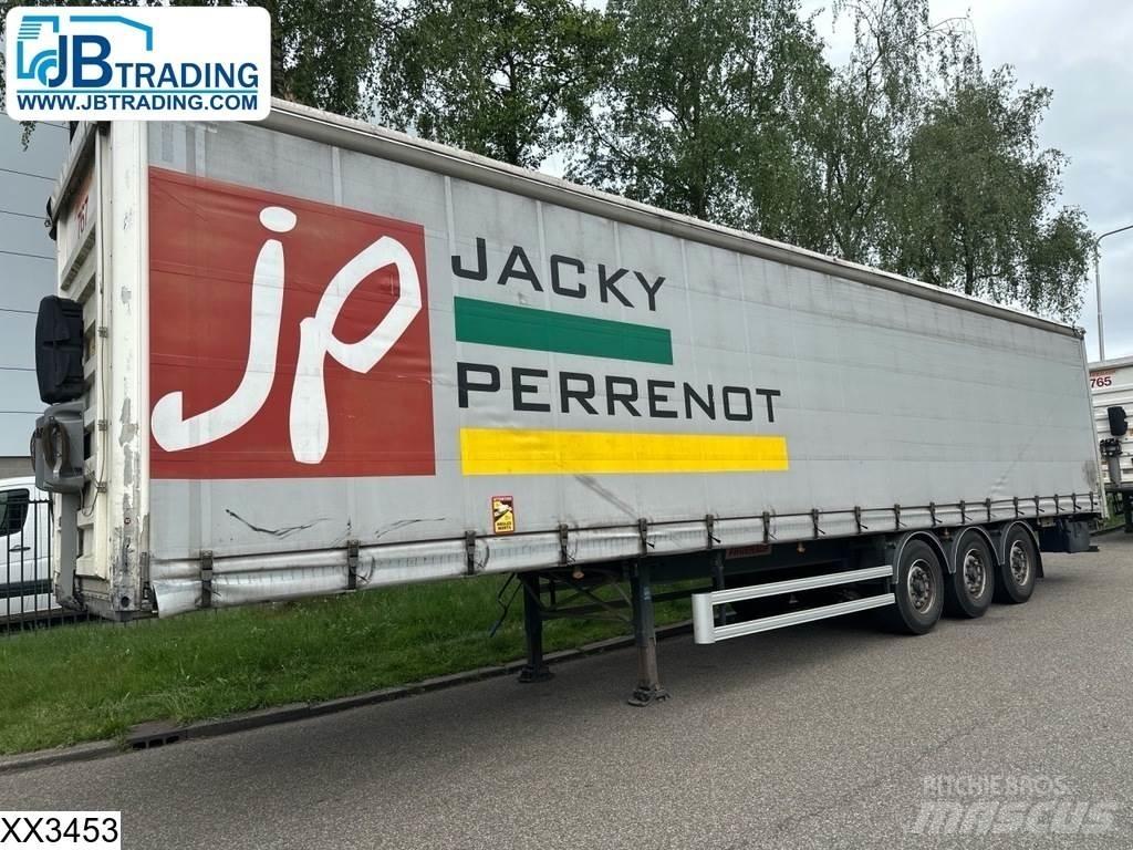 Fruehauf Tautliner Curtain  trailers