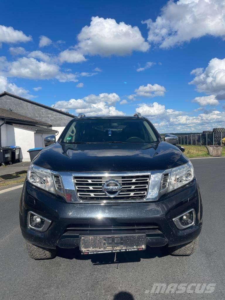 Nissan Navara Pickup Trucks