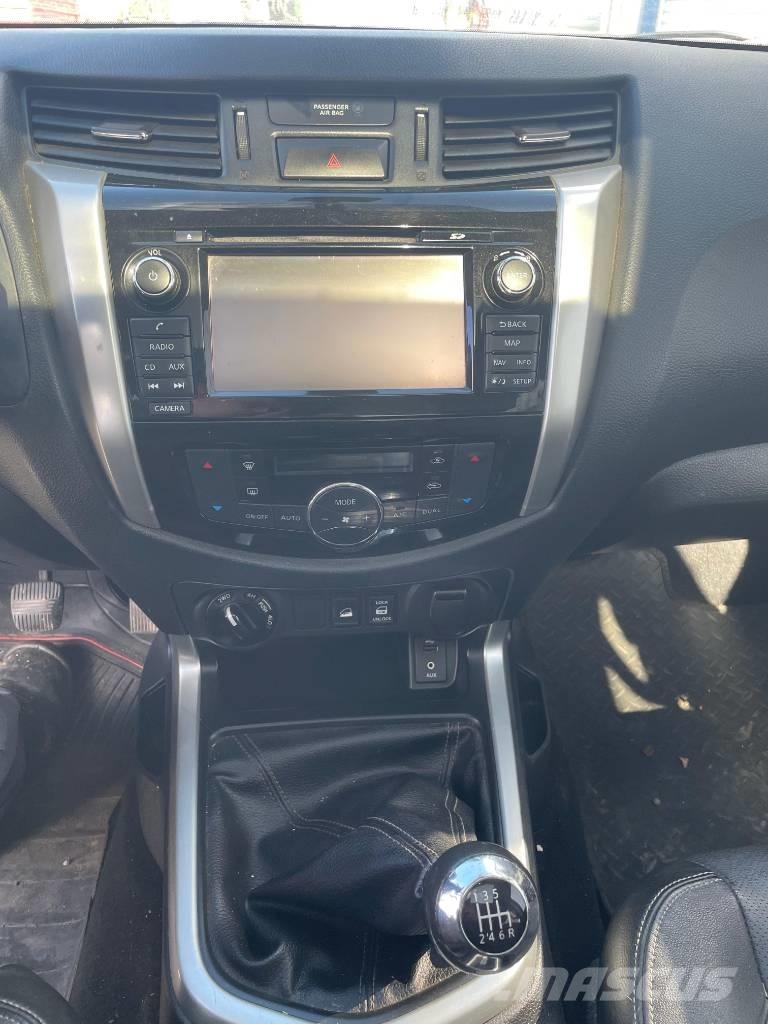 Nissan Navara Pickup Trucks