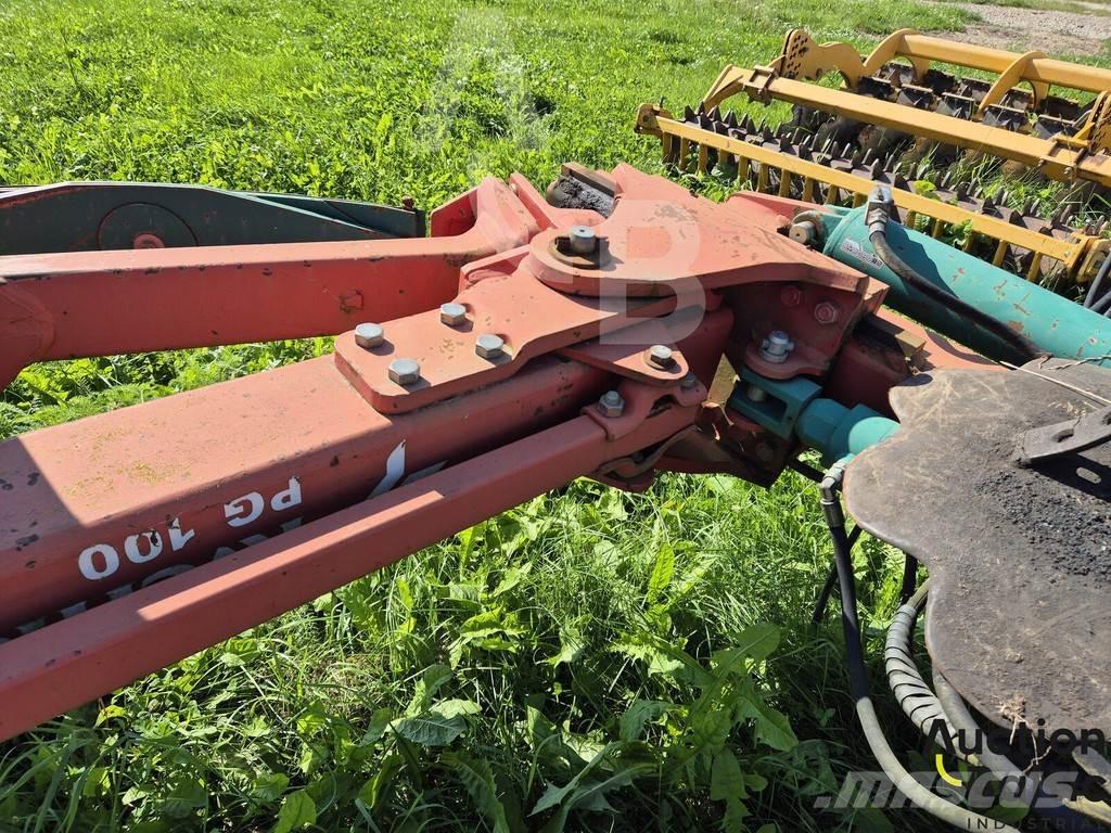 Kverneland PG 100 Reversible ploughs