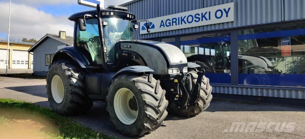 Valtra S 260 Tractors